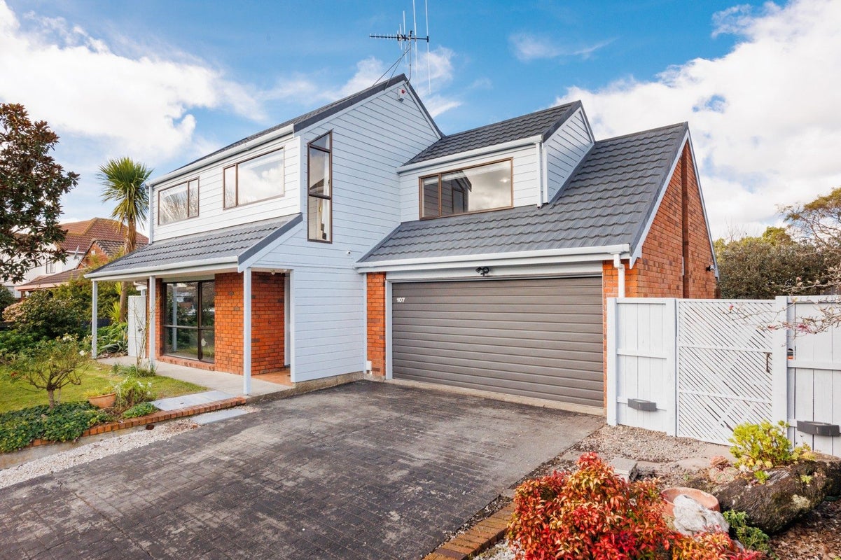 107 John F Kennedy Drive, Milson, Palmerston North - Carousel 2
