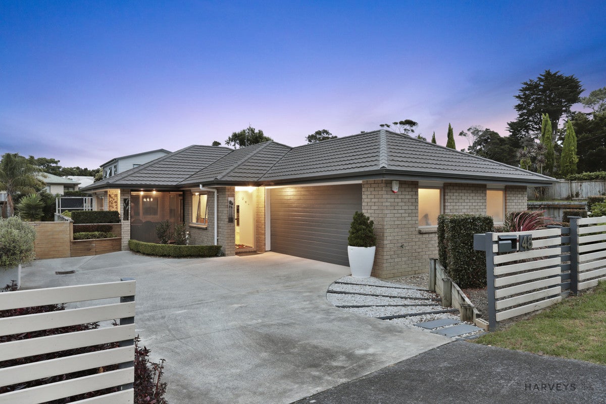 48 Godley Road, Green Bay, Auckland - Carousel 1