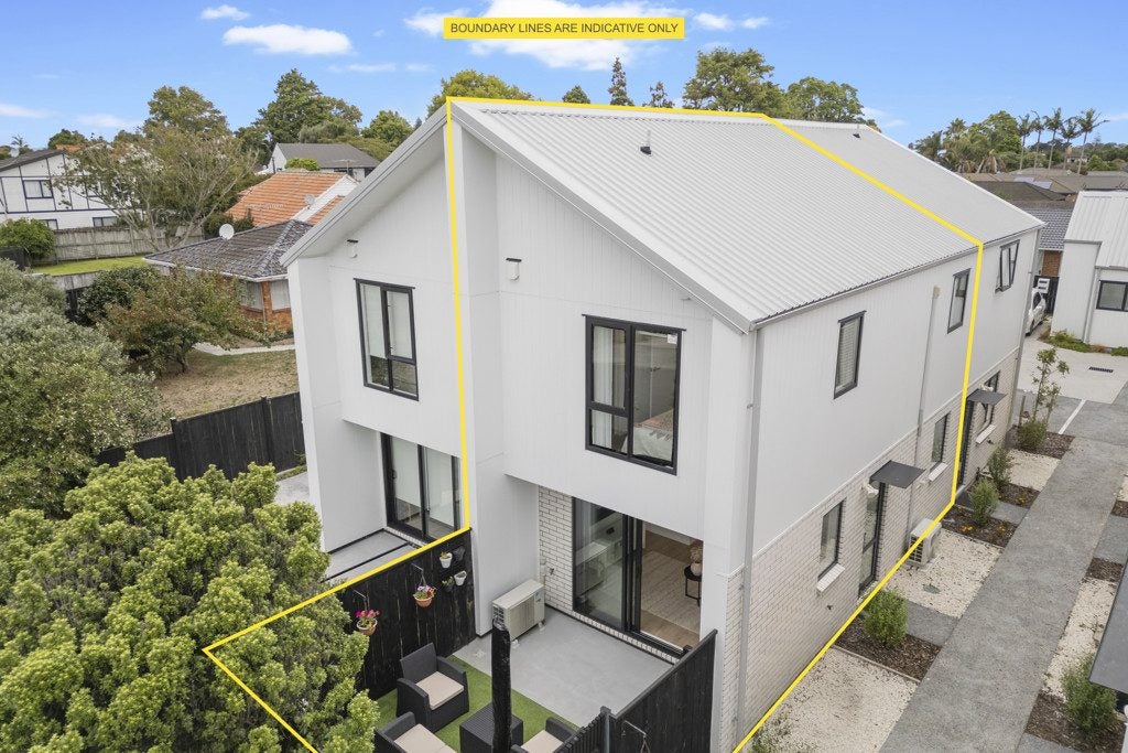 52A Rutland Road, Mount Wellington, Auckland - Carousel 1