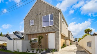 1/499 Durham Street North, St Albans, Christchurch - Carousel 1
