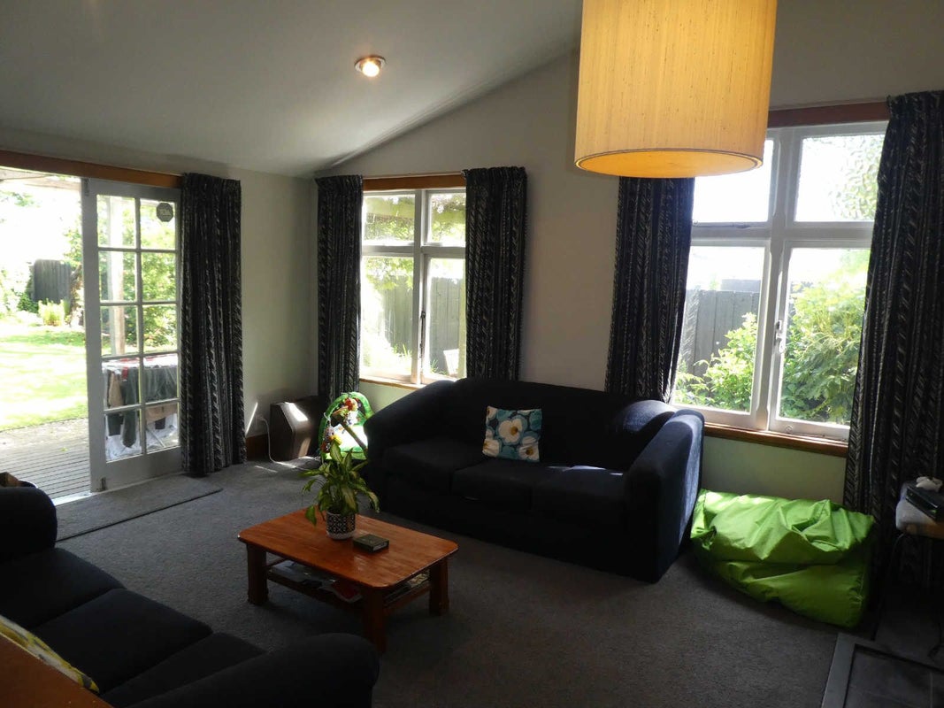 15 Lindsay Street, St Albans, Christchurch - Carousel 2