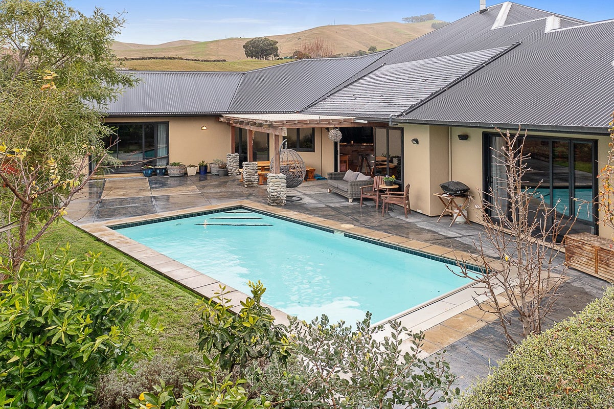 9 Hawkwood Place, Witherlea, Blenheim - Carousel 2