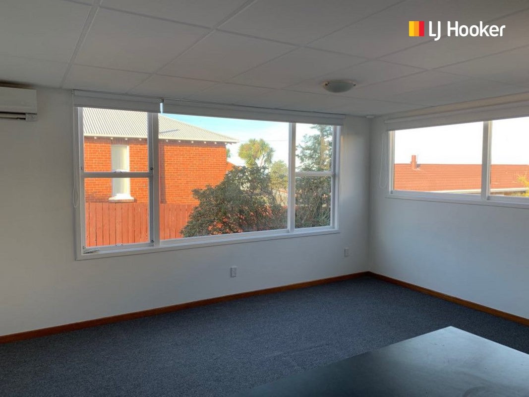 11B Mornington Road, Balaclava, Dunedin - Carousel 1
