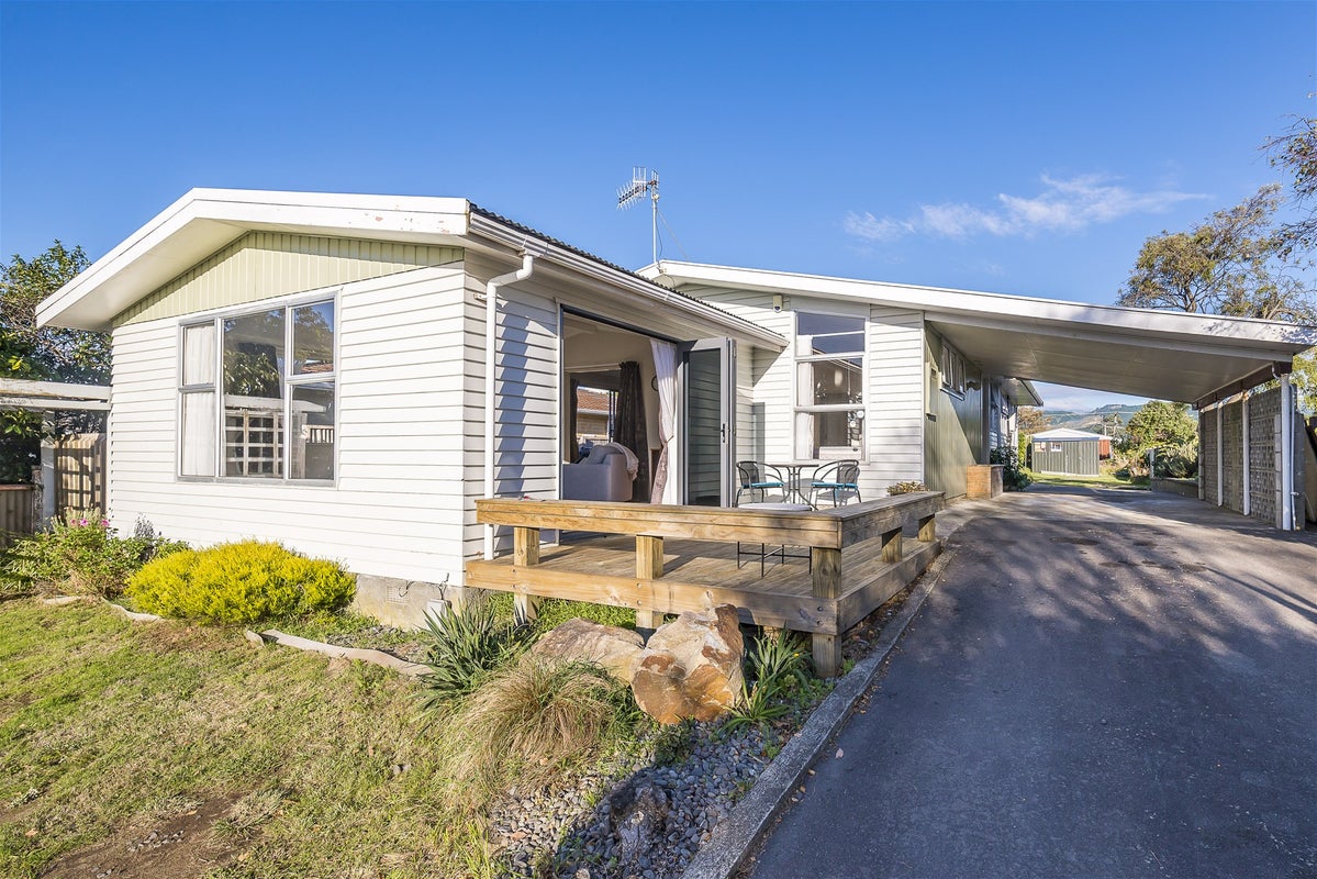 24 Callender Terrace, Paraparaumu Beach, Paraparaumu - Carousel 2