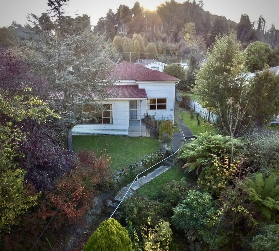 137 Hautapu Street, Taihape, Taihape - Carousel 22