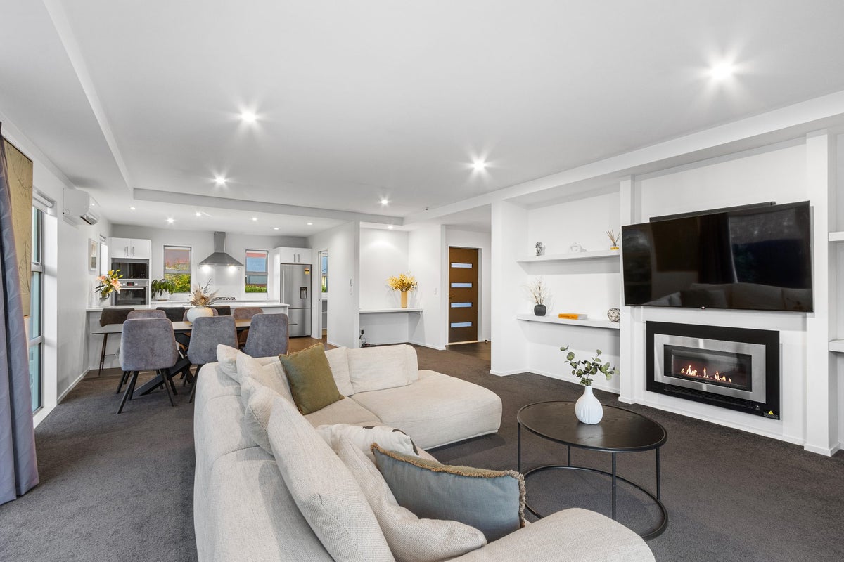 5 Rawnsley Terrace, Wigram, Christchurch - Carousel 2