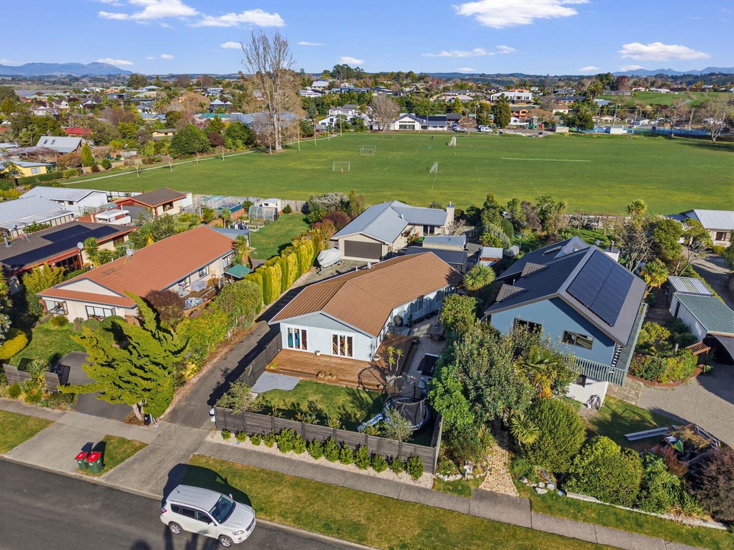 67 Iwa Street, Mapua - Carousel 1