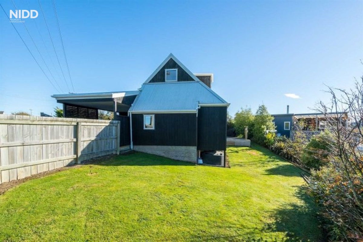 2 Falkirk Street, Dalmore, Dunedin - Carousel 15