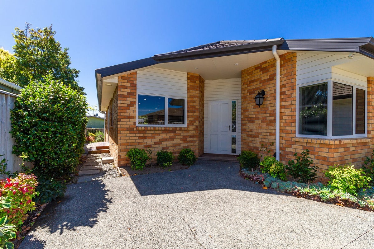 23B White Street, Taradale, Napier - Carousel 17