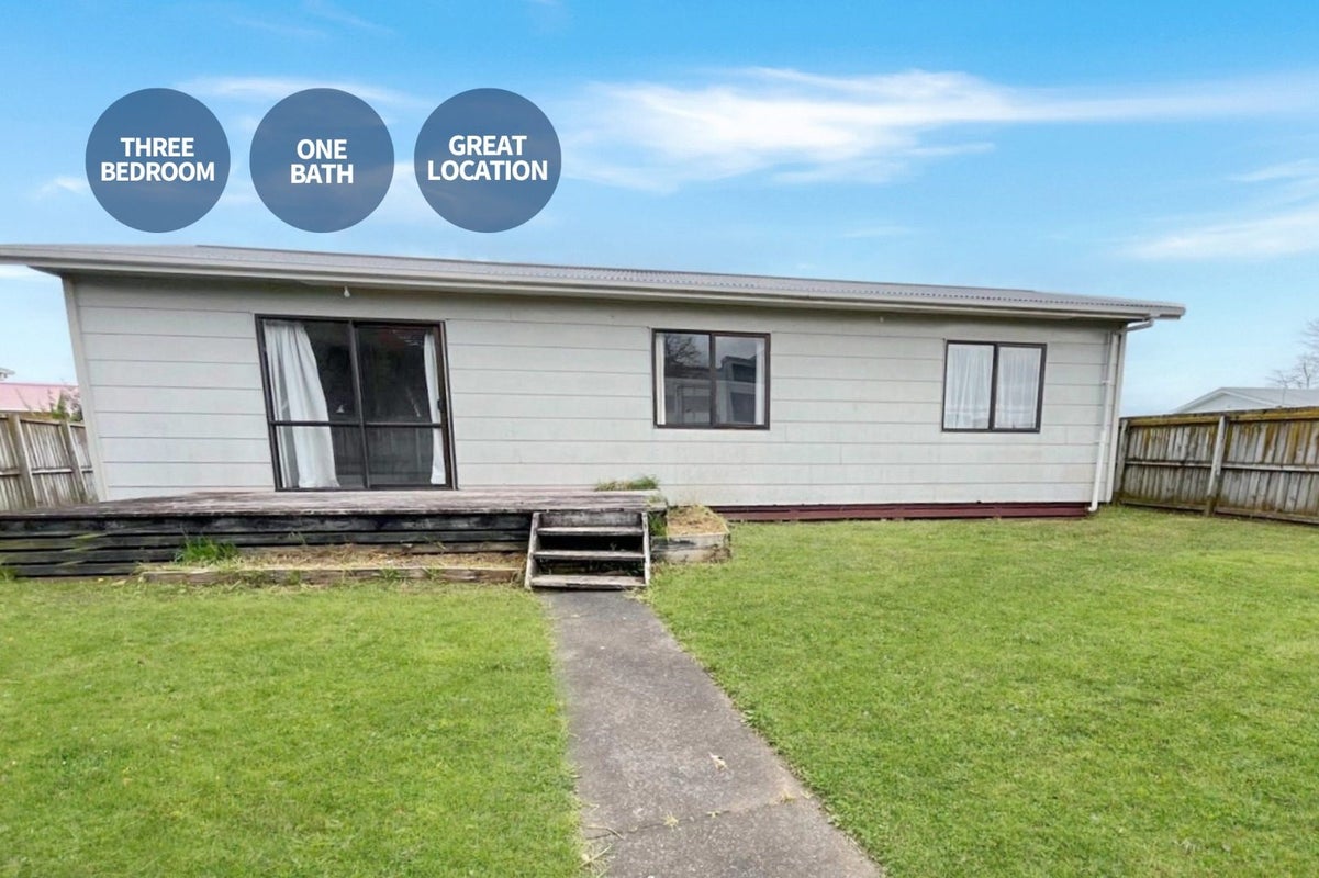 1/61 Templeton Place, Clendon Park, Auckland - Carousel 1