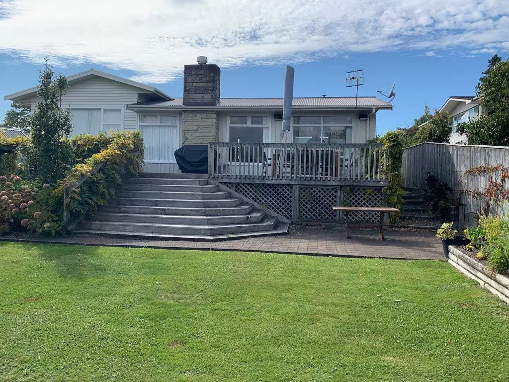 1/69 Ngamotu Road, Hilltop, Taupo - Carousel 1