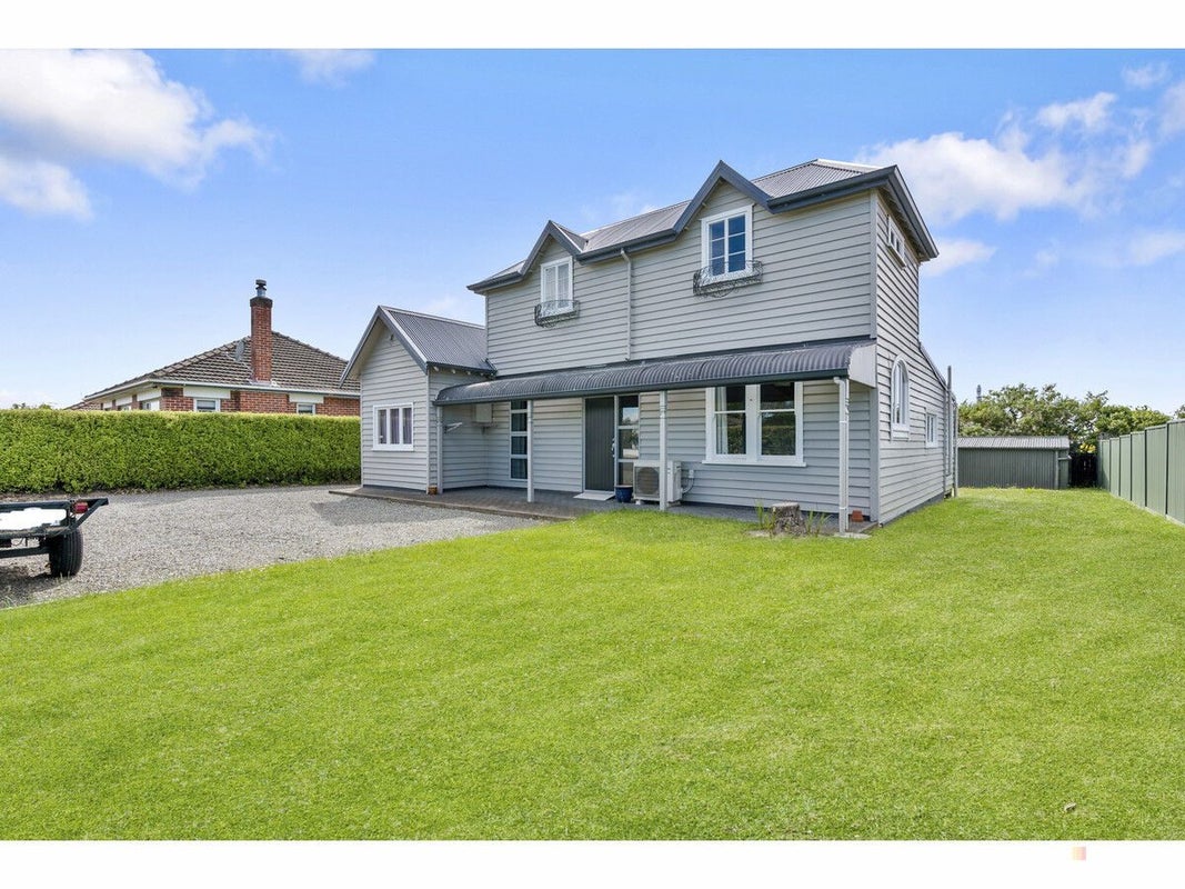 18 Saint George Street, Watlington, Timaru - Carousel 1