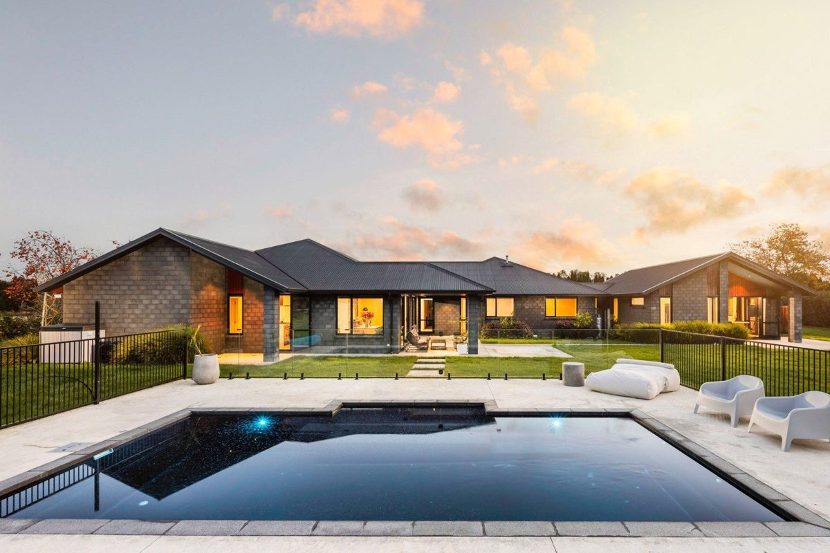 151 Birchwood Lane, Tamahere - Carousel 1