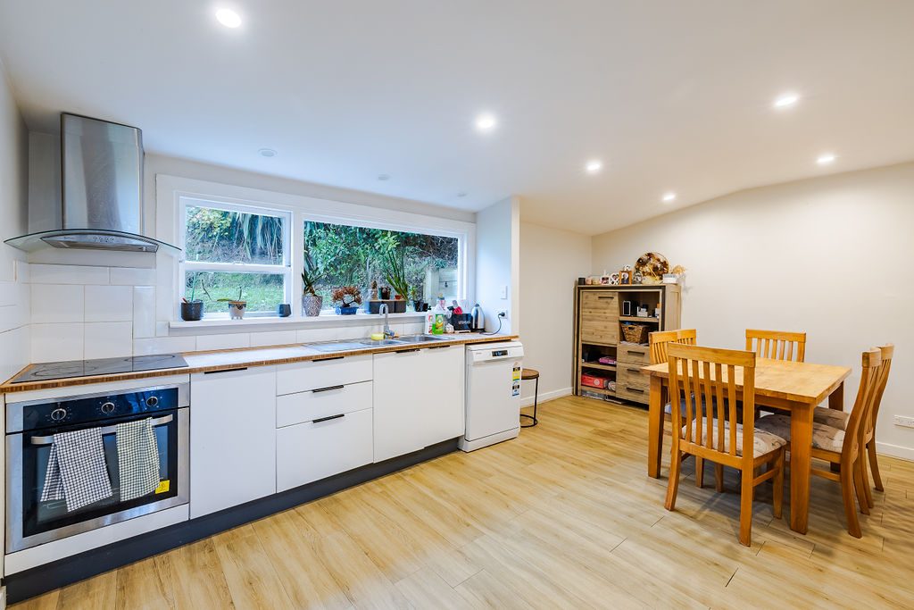 5 Ramsay Street, Dalmore, Dunedin - Carousel 2