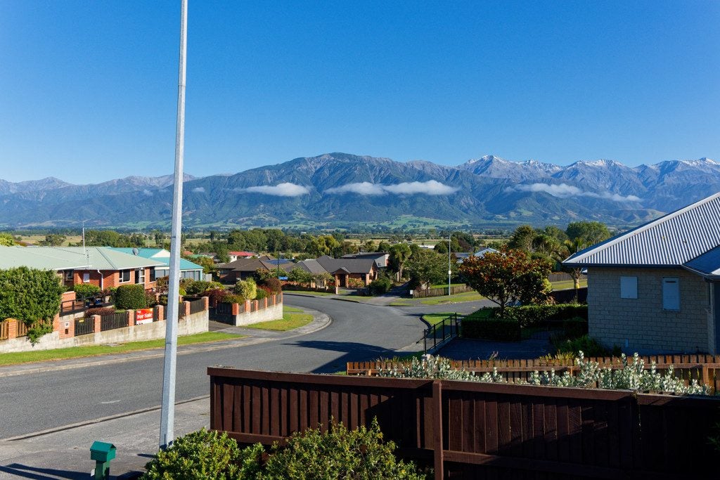 2A Fyffe Avenue, Kaikoura, Kaikoura - Carousel 2