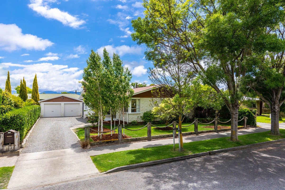 5 Owen Place, Springlands, Blenheim - Carousel 27