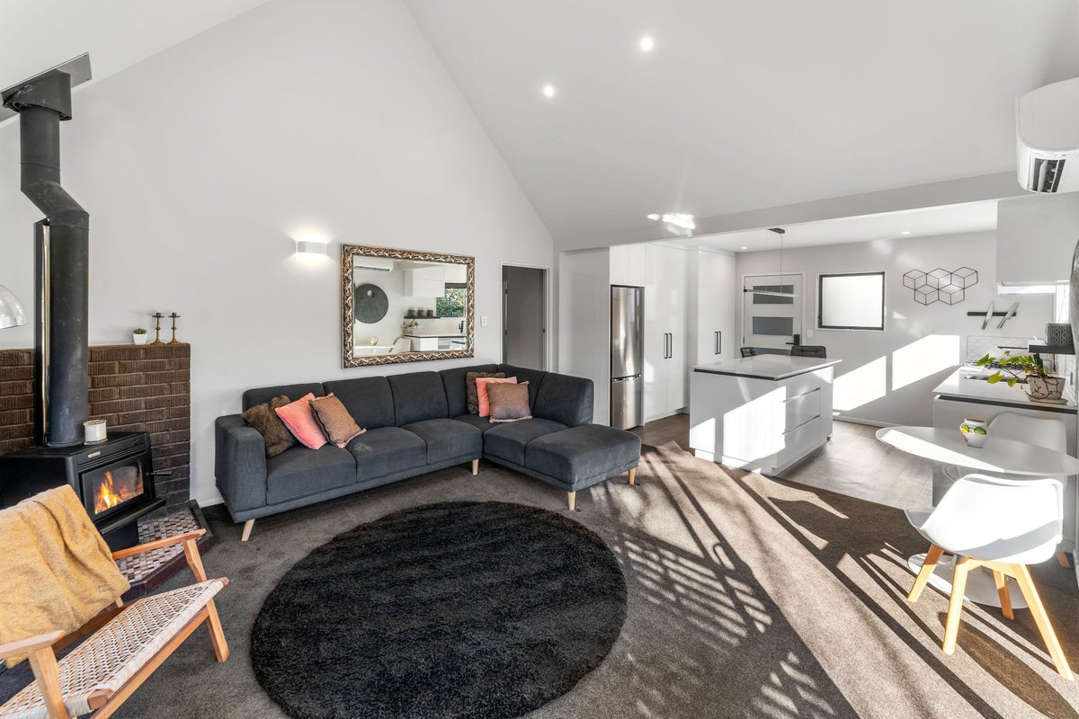 5/41 Atawhai Drive, The Wood, Nelson - Carousel 1