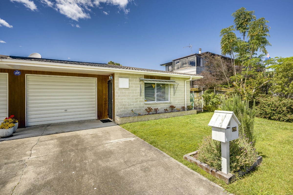173 Avondale Road, Greenmeadows, Napier, Hawke's Bay - Carousel 1