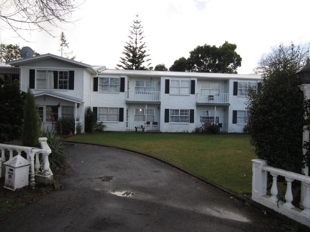 44E Charlemont Street, Whitiora, Hamilton - Carousel 13