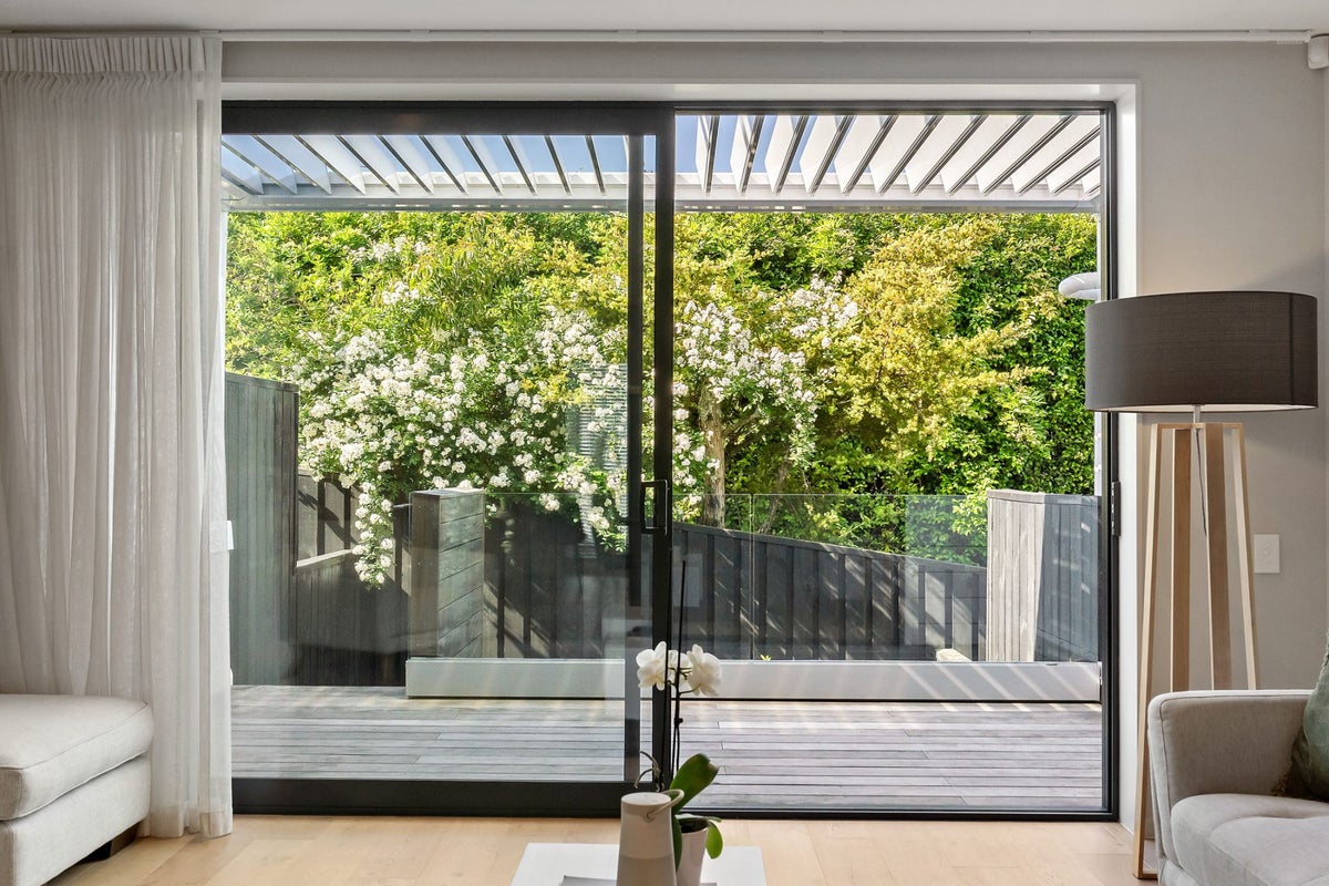 4/35 Mainston Road, Remuera, Auckland - Carousel 2