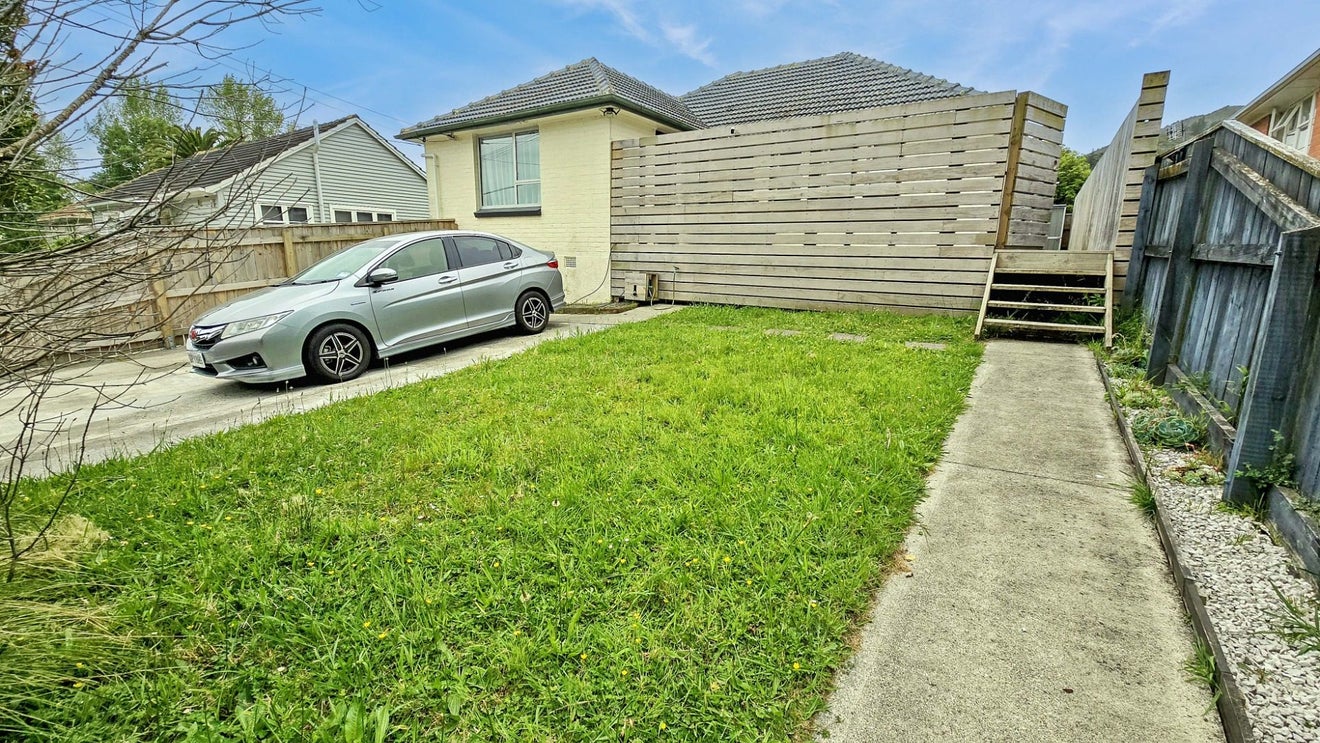 5 Hay Street, Naenae, Lower Hutt - Carousel 14