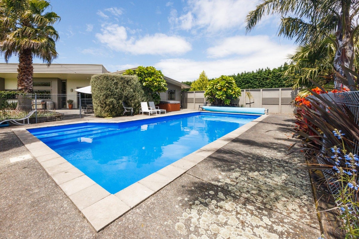 291 Napier Road, Kelvin Grove, Palmerston North - Carousel 2