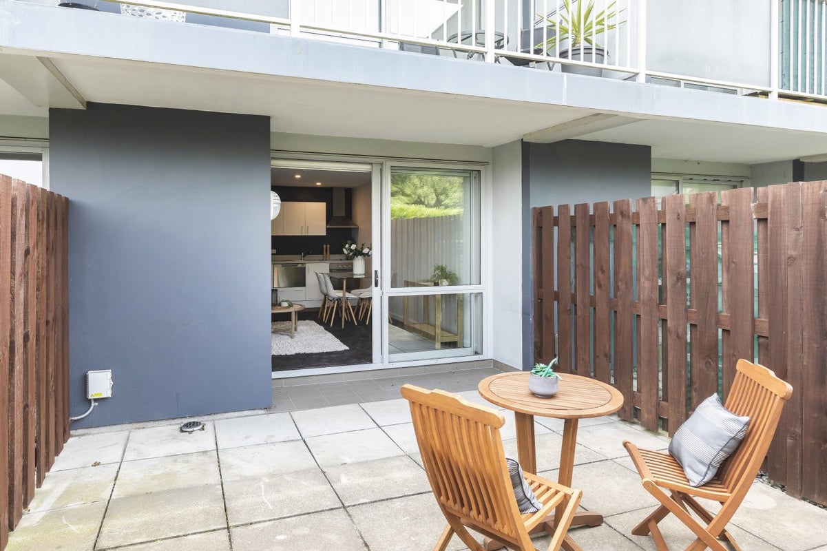 3/126 Nursery Road, Linwood, Christchurch - Carousel 1
