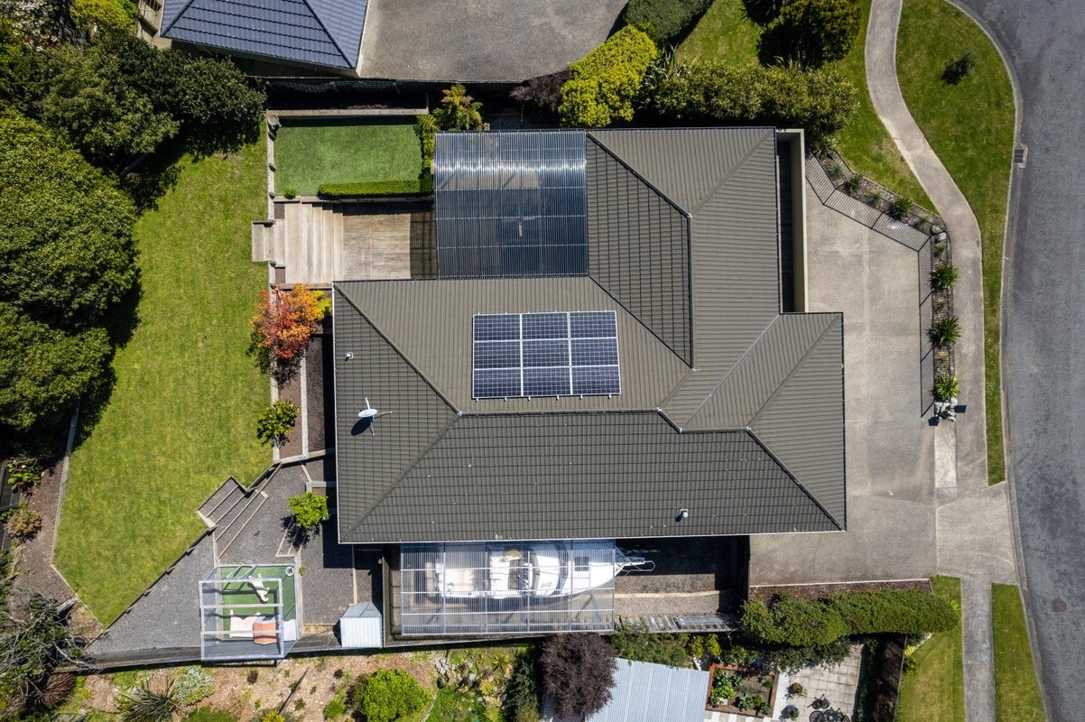 6 Whitby Close, Waikawa, Picton - Carousel 2