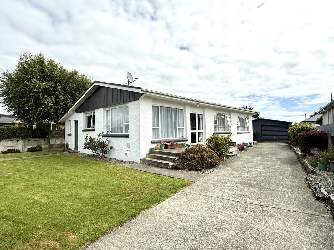 46 Stobo Street, Grasmere, Invercargill - Carousel 1