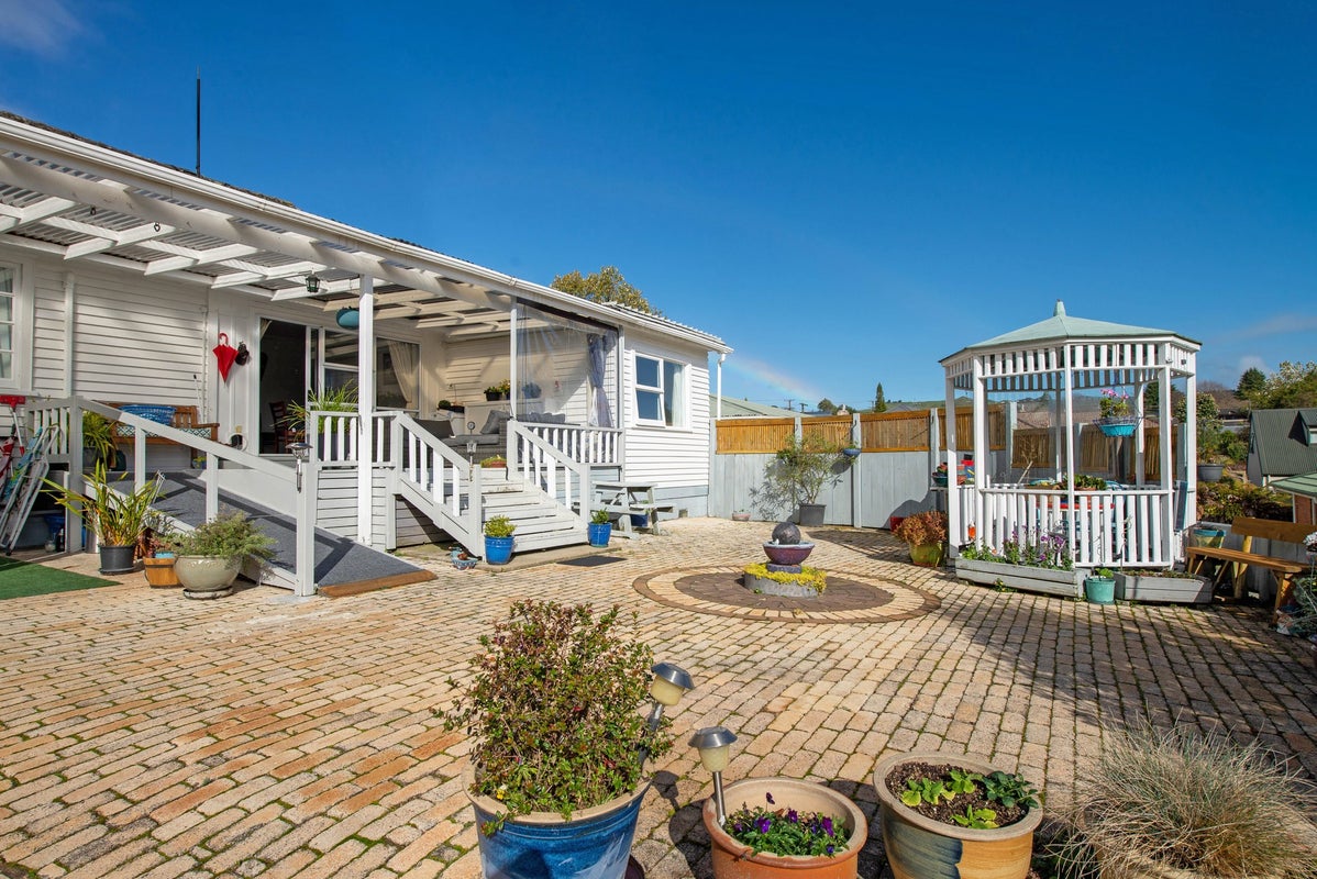 63 Otonga Road, Springfield, Rotorua - Carousel 1