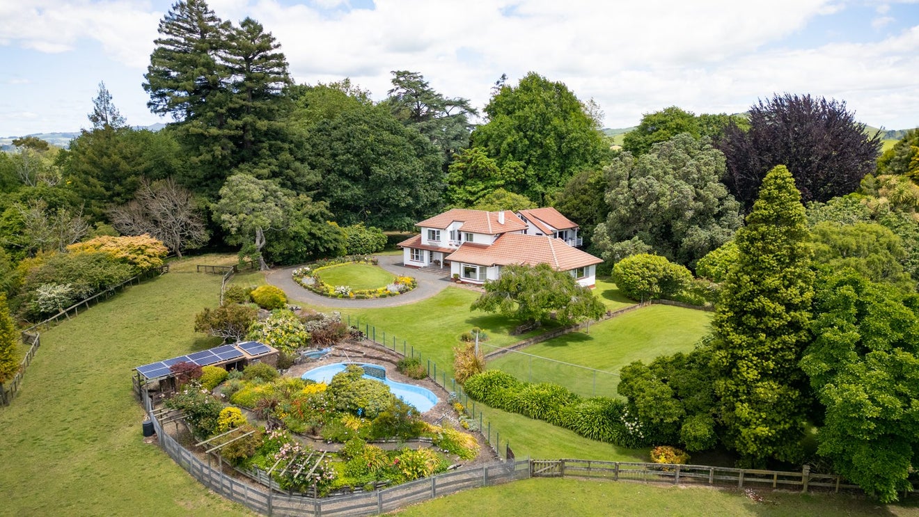 52 Hydro Road, Karapiro, Cambridge - Carousel 1