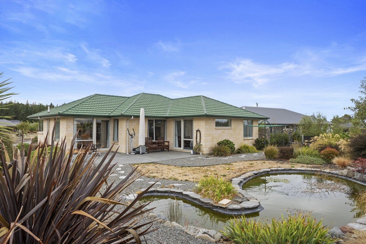 39 Glenmark Drive, Waipara, Amberley - Carousel 2