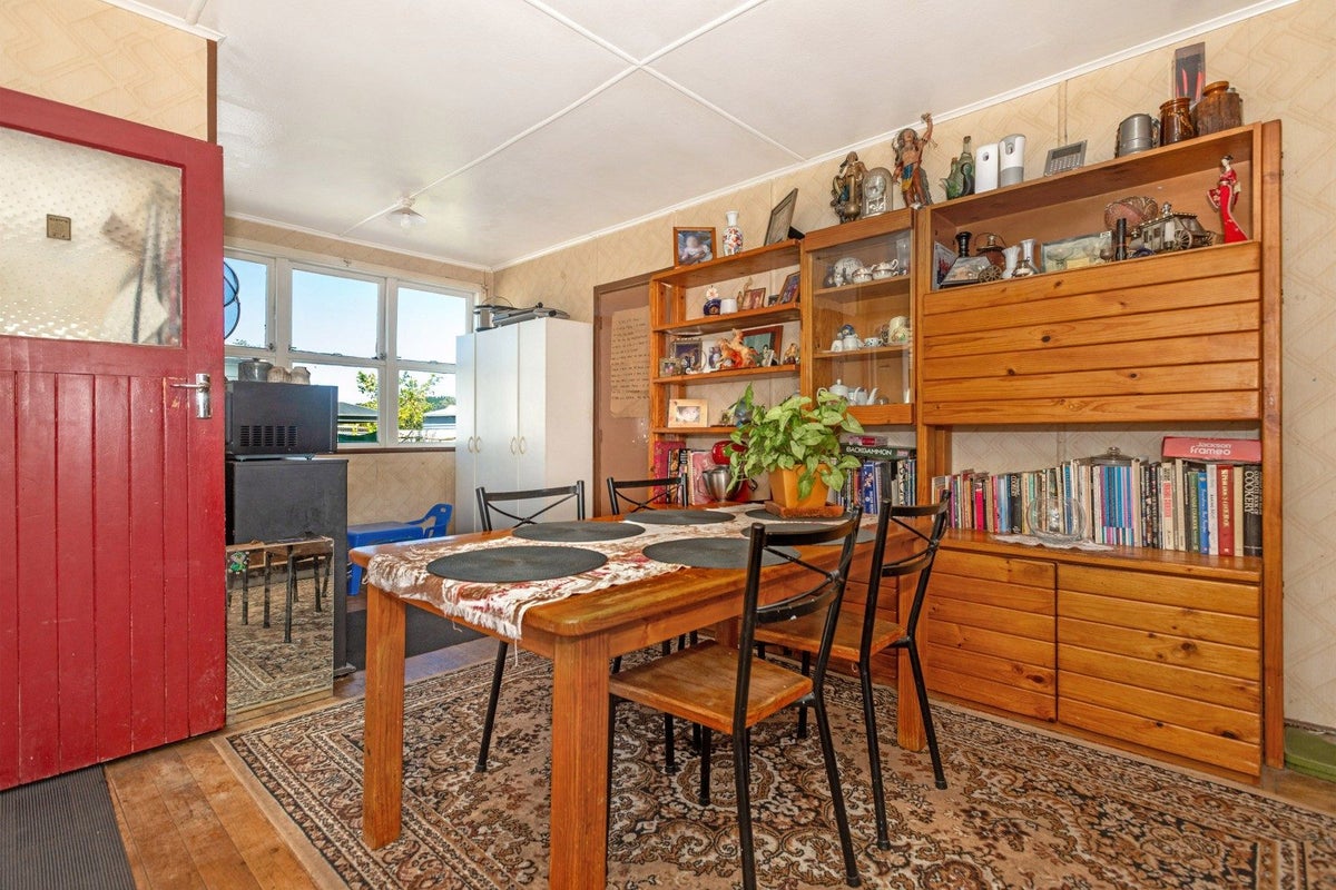 20 Dalton Street, Outer Kaiti, Gisborne - Carousel 2