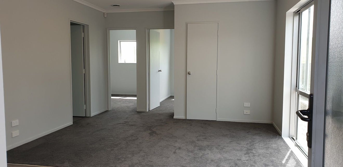 47 Cardiff Road, Pakuranga, Auckland - Carousel 2