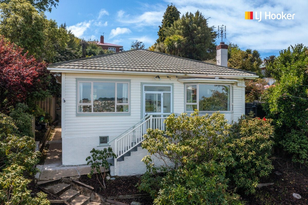 112 Oakwood Avenue, Balaclava, Dunedin - Carousel 1