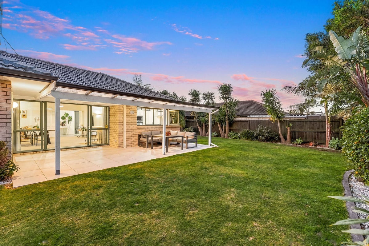 37 Kahira Crescent, Papamoa Beach, Papamoa - Carousel 2