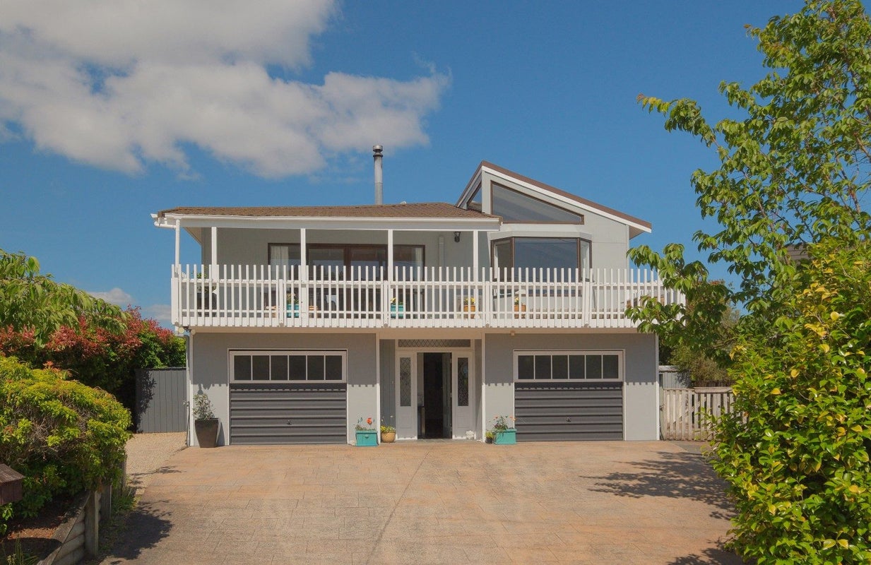 117 Wakeman Road, Acacia Bay, Taupo - Carousel 1