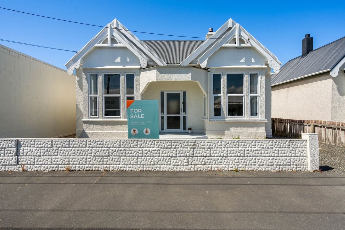 5 Young Street, Saint Kilda, Dunedin - Carousel 2
