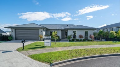 15 The Pheasant Tail, Nukuhau, Taupo - Carousel 1