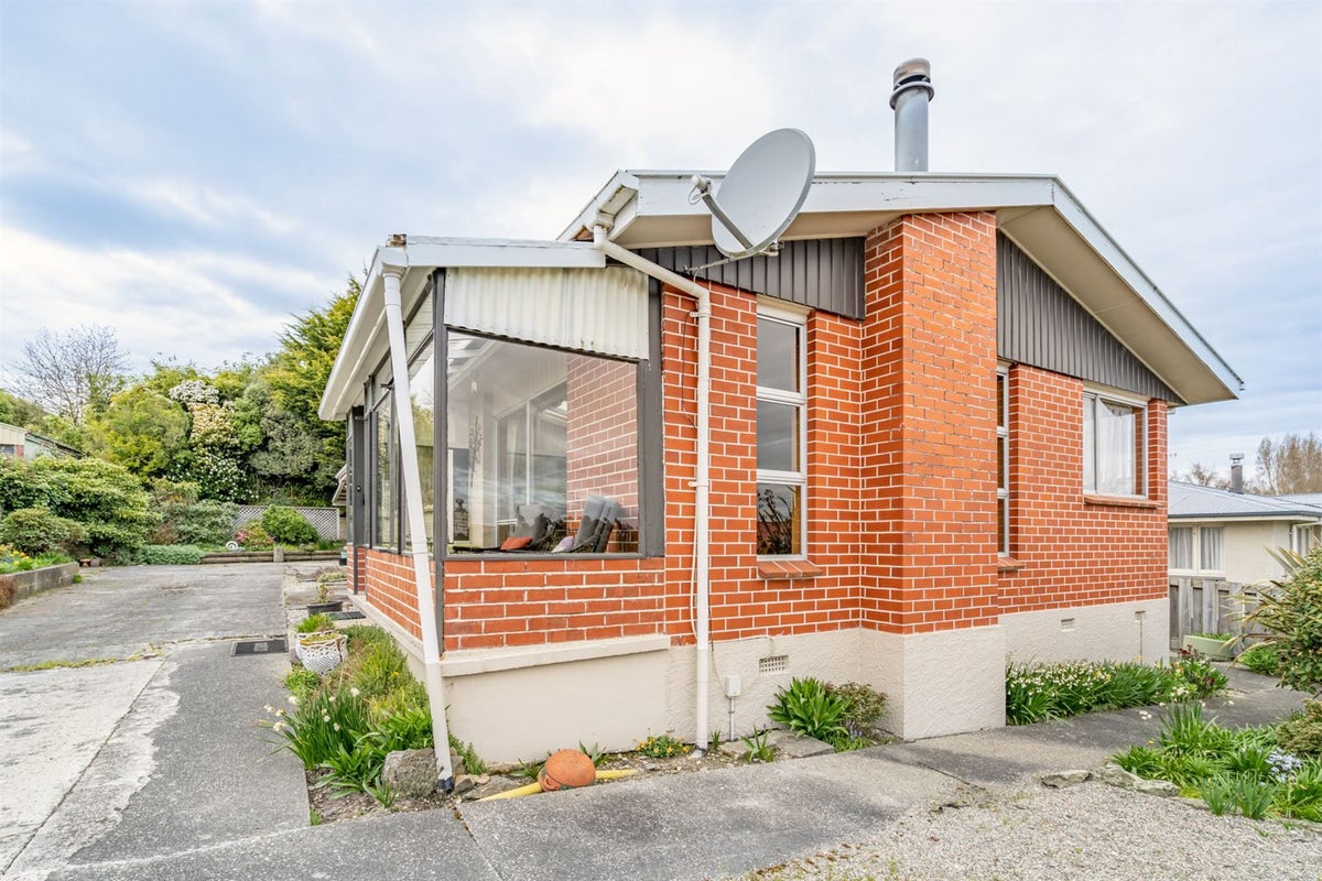 4 Kiwi Street, East Gore, Gore - Carousel 1