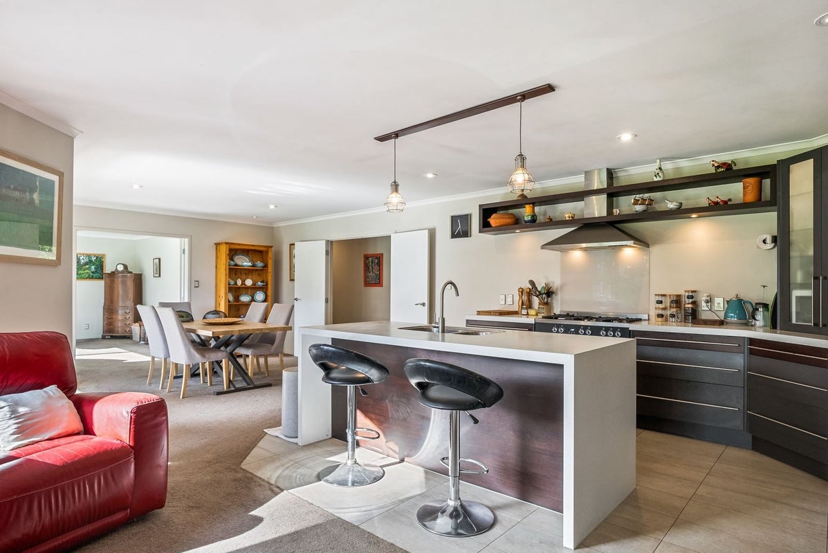 53B Takapu Road, Manakau, Levin - Carousel 2