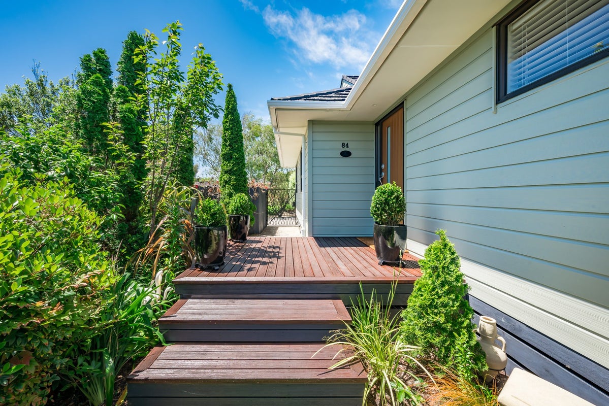 84 Langdale Avenue, Paraparaumu, Paraparaumu - Carousel 1