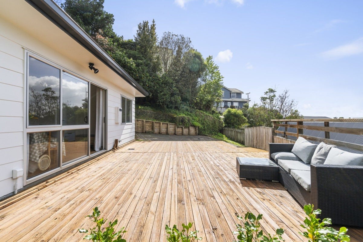 70B Pillans Road, Otumoetai, Tauranga - Carousel 1
