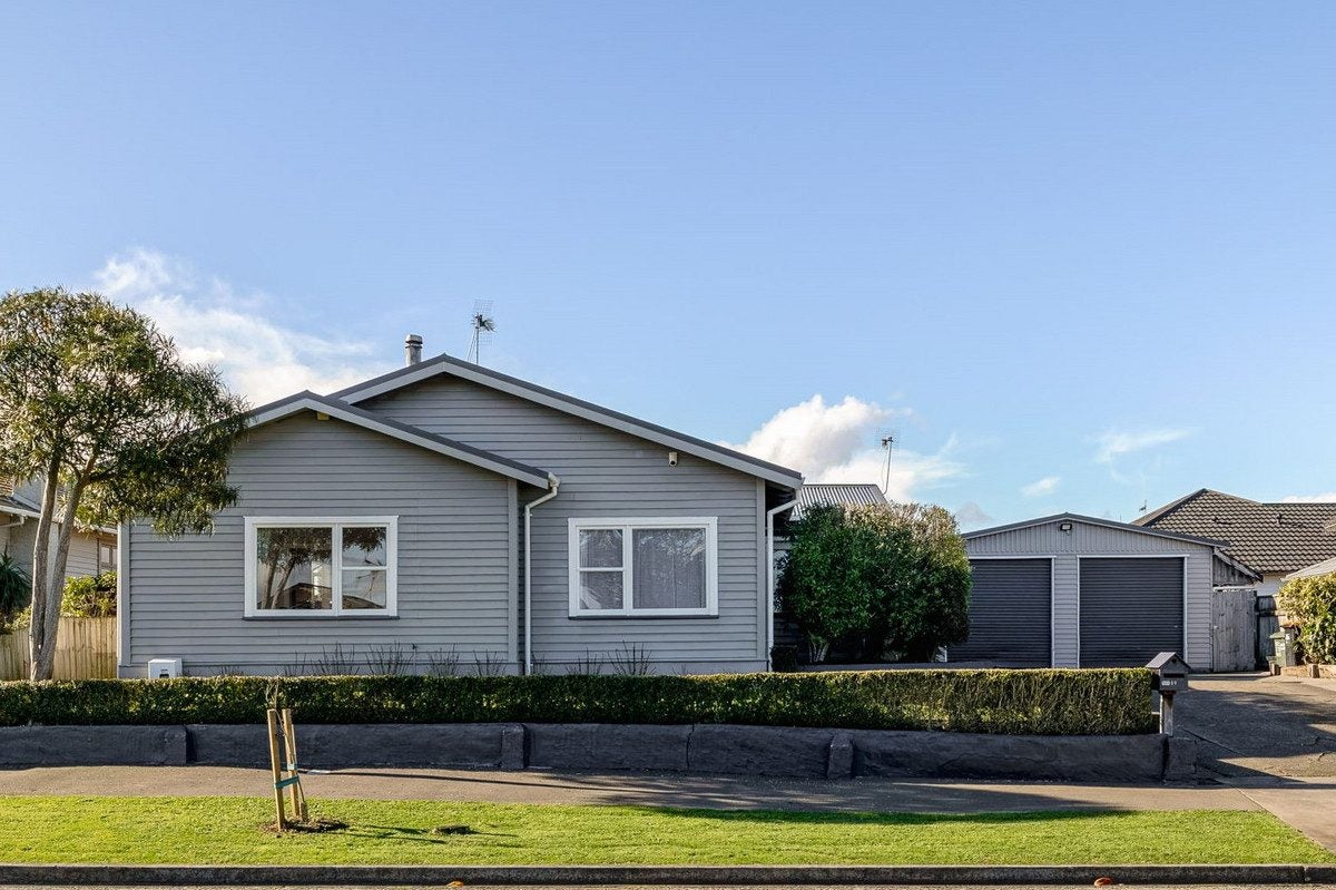 69 Lyndhurst Street, Takaro, Palmerston North - Carousel 31