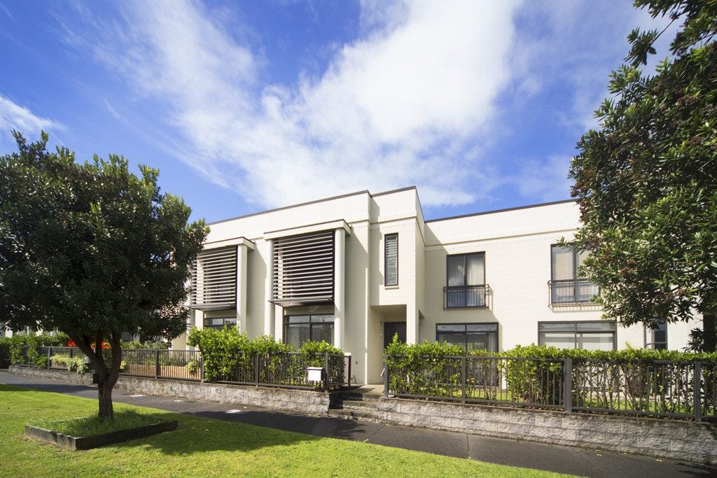 56 Bluegrey Avenue, Stonefields, Auckland - Carousel 1