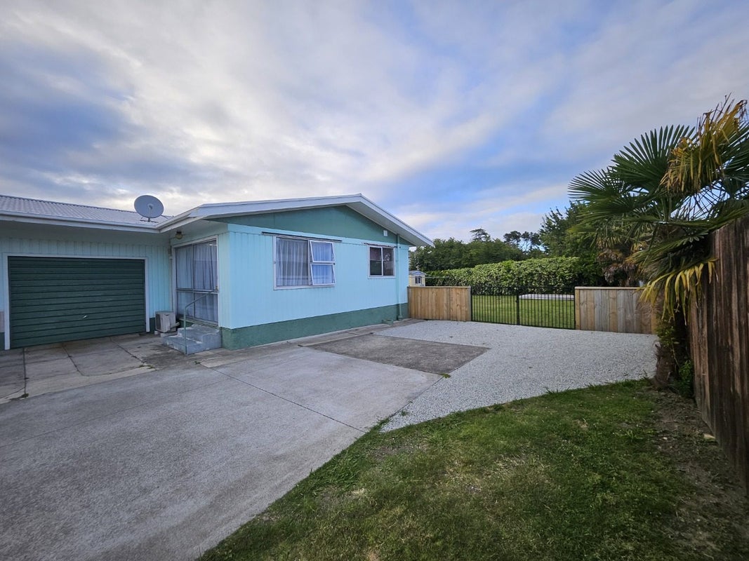 144A Ormond Road, Whataupoko, Gisborne - Carousel 1