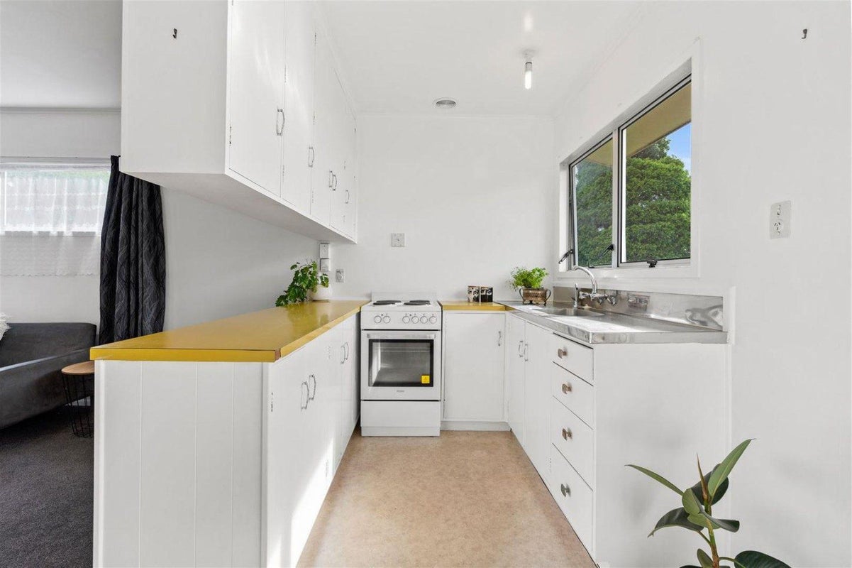 6/21 Third Avenue, Avenues, Whangarei - Carousel 2