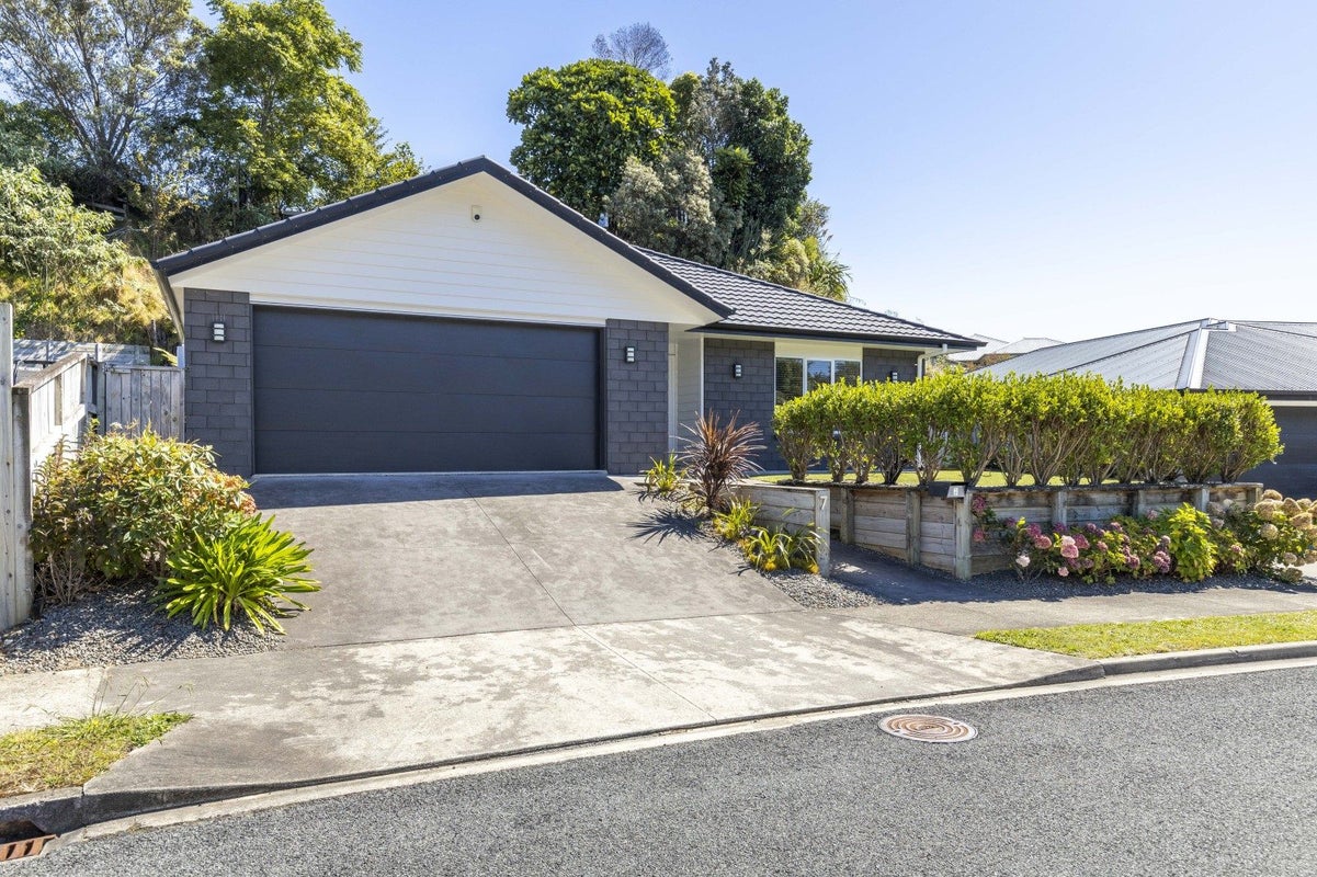 7 Frederick Place, Whalers Gate, New Plymouth - Carousel 31