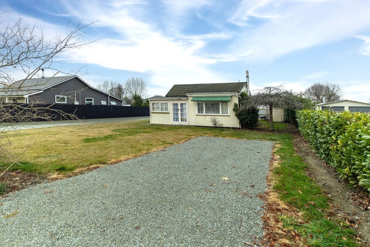 225 Talbot Street, Hargest, Invercargill - Carousel 1