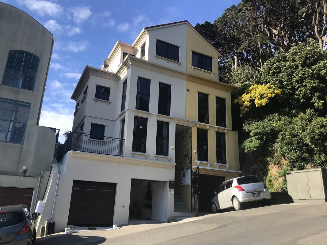 97B Ellice Street, Mount Victoria, Wellington - Carousel 2